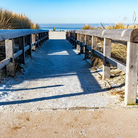 Appartement Leuchtfeuer By Interhome Norddeich (Norden)